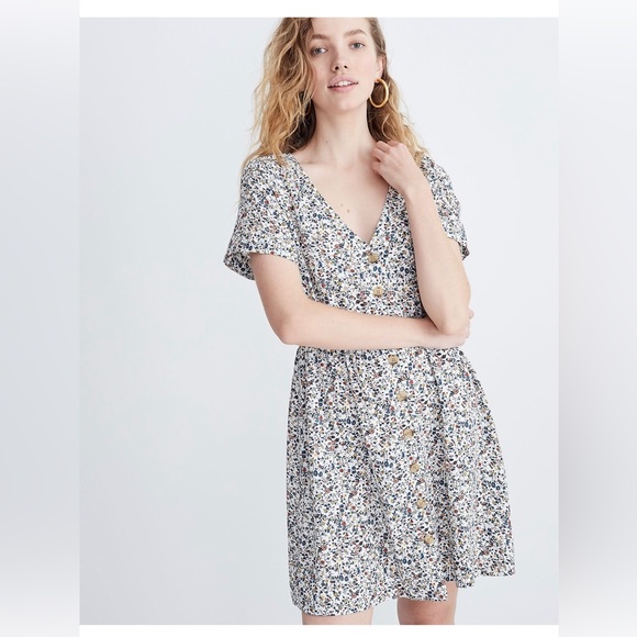 Madewell Dresses & Skirts - Madewell | Button-Front Day Dress in Blossoming Vines